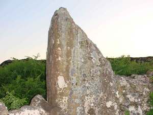 dervaig cemetery standing stones