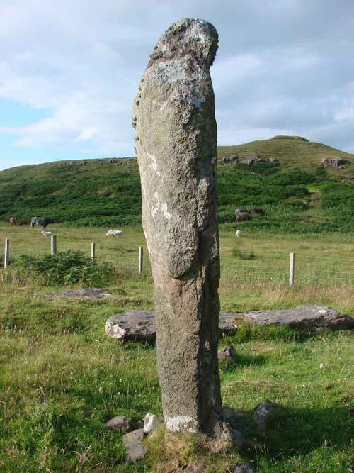 quinishstanding stones isle of mull